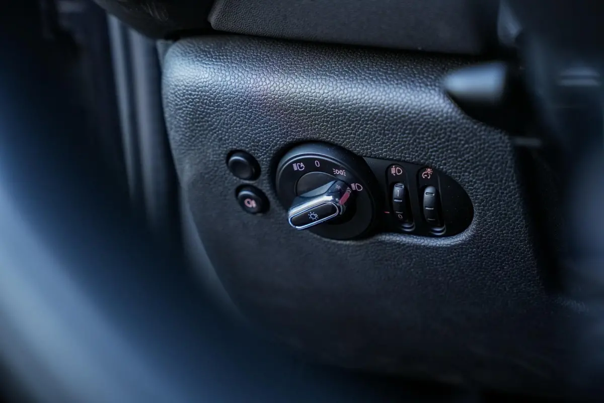 1.5 One Mini Mini 1.5 One Airco Cruise Control Navigatie 16" LMV AUTOMAAT!
