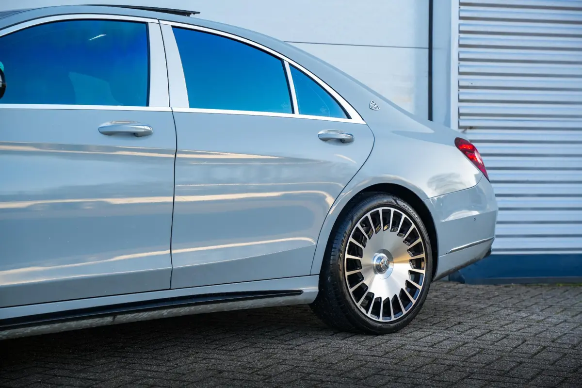 500 4Matic Lang Edition 1 Maybach pakket stoelmassage stoelverwarming stoelventilatie adaptieve cruisecontrol