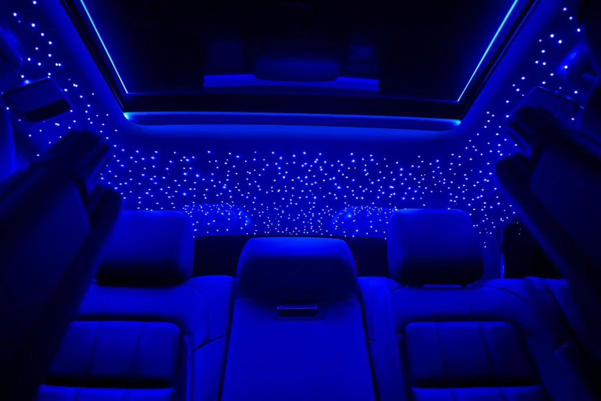 2.0 P400e HSE Dynamic Panoramadak Stoelvent. LED Ambient Meridian Sterrenhemel 21''LM