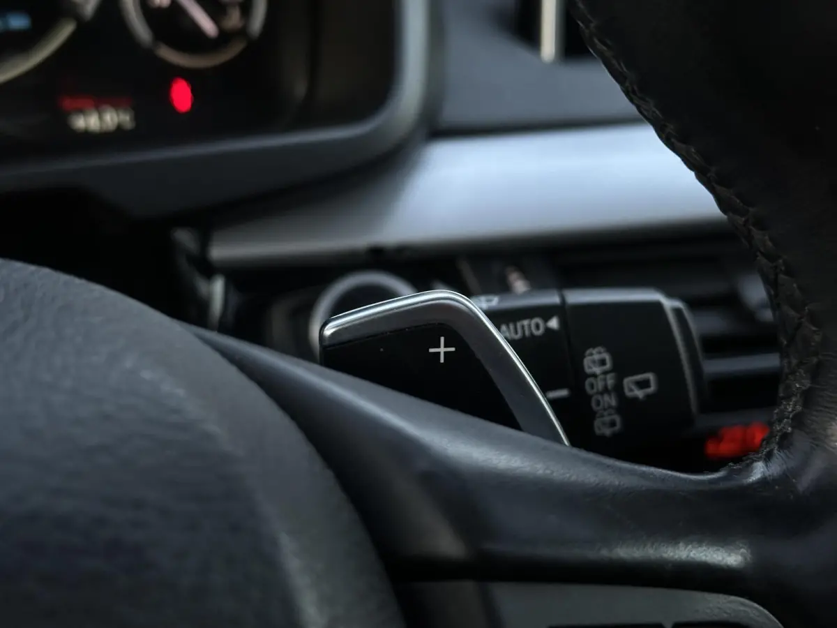 xDrive40e iPerformance High Executive Panoramadak Adaptive Cruise HeadUp Harman/Kardon Memory Leder