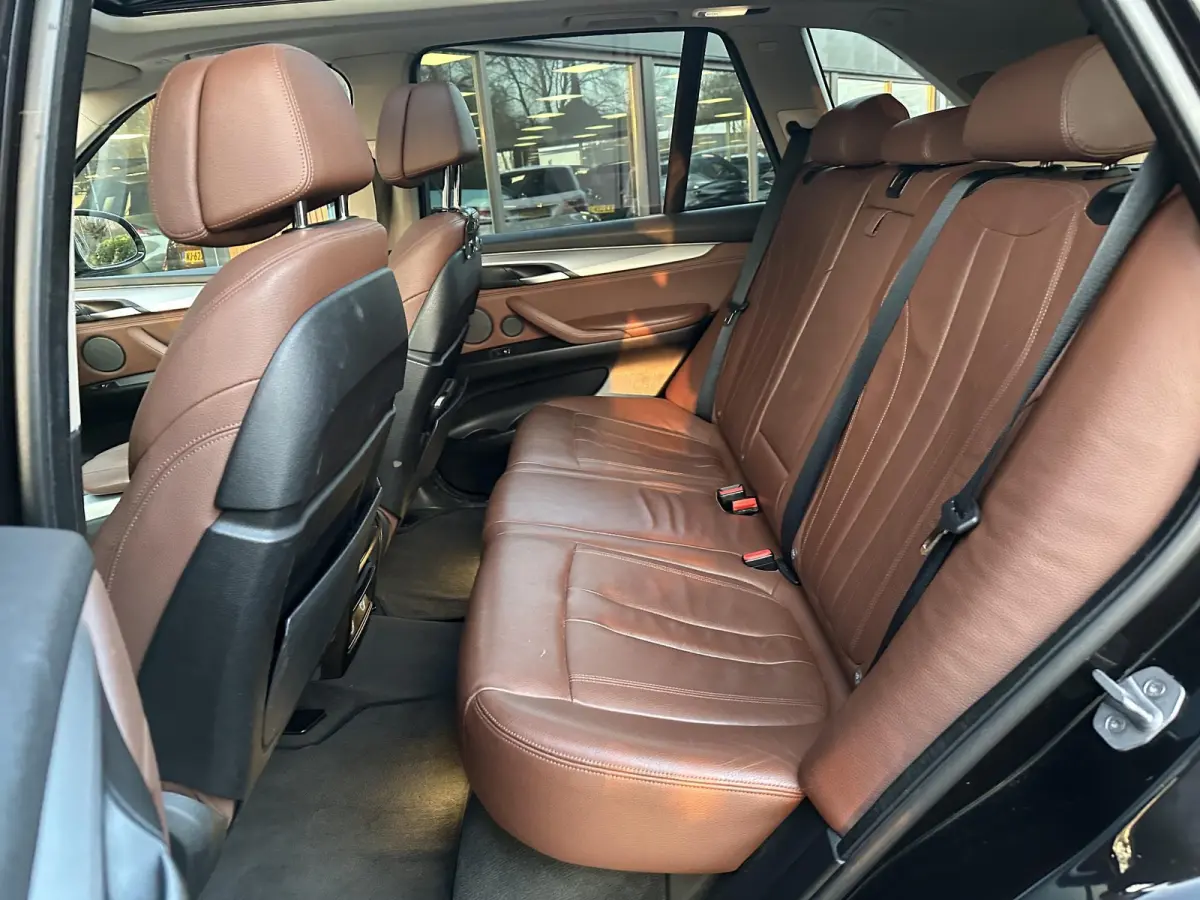xDrive40e iPerformance High Executive Panoramadak Adaptive Cruise HeadUp Harman/Kardon Memory Leder