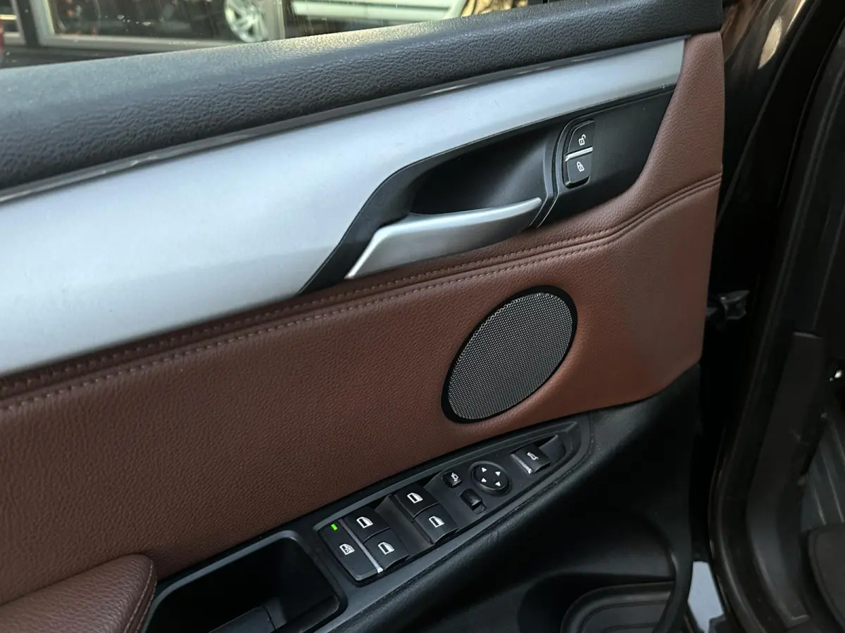 xDrive40e iPerformance High Executive Panoramadak Adaptive Cruise HeadUp Harman/Kardon Memory Leder