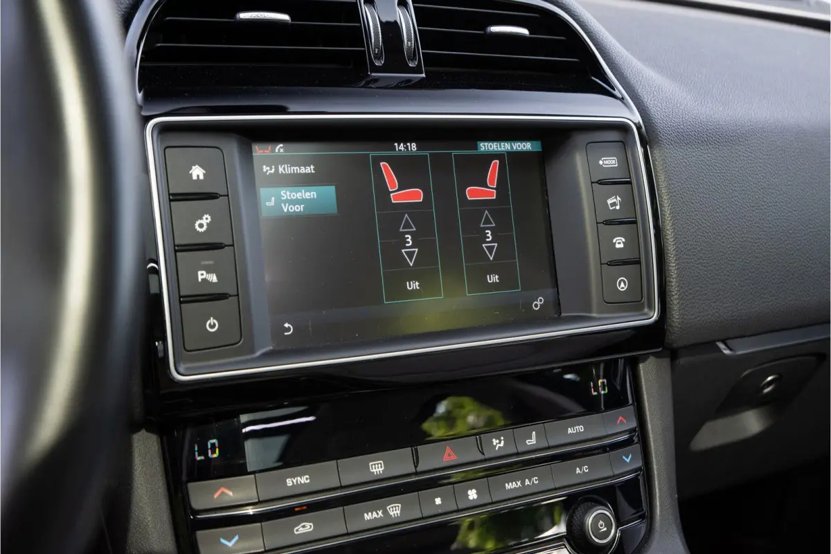 2.0 Portfolio Pano AWD 20d Navi Leer Meridiam Keyless Stoelverwarming Automaat