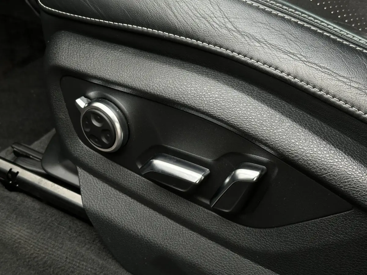 3.0 TFSI quattro Pro Line S 3x S Line Luchtvering Virtual Dash Cruise Clima Stoelverw. Leer/Alcantara BOSE 22''LM