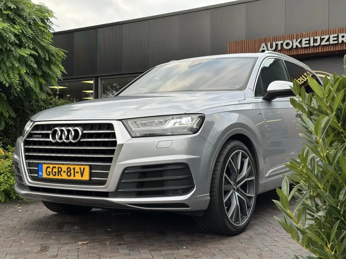 3.0 TFSI quattro Pro Line S 3x S Line Luchtvering Virtual Dash Cruise Clima Stoelverw. Leer/Alcantara BOSE 22''LM