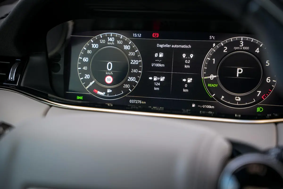 2.0 P300e AWD R-Dynamic Panoramadak HUD Stuurverw. Virtueel cockpit