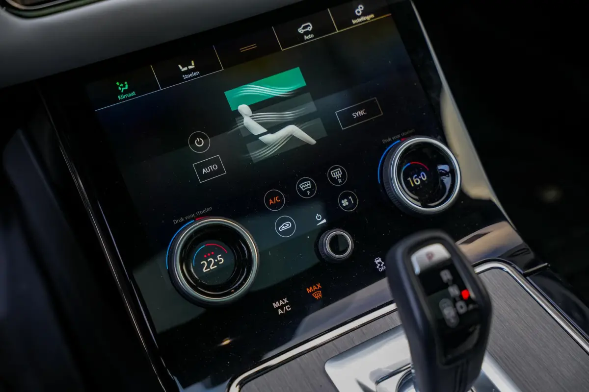2.0 P300e AWD R-Dynamic Panoramadak HUD Stuurverw. Virtueel cockpit