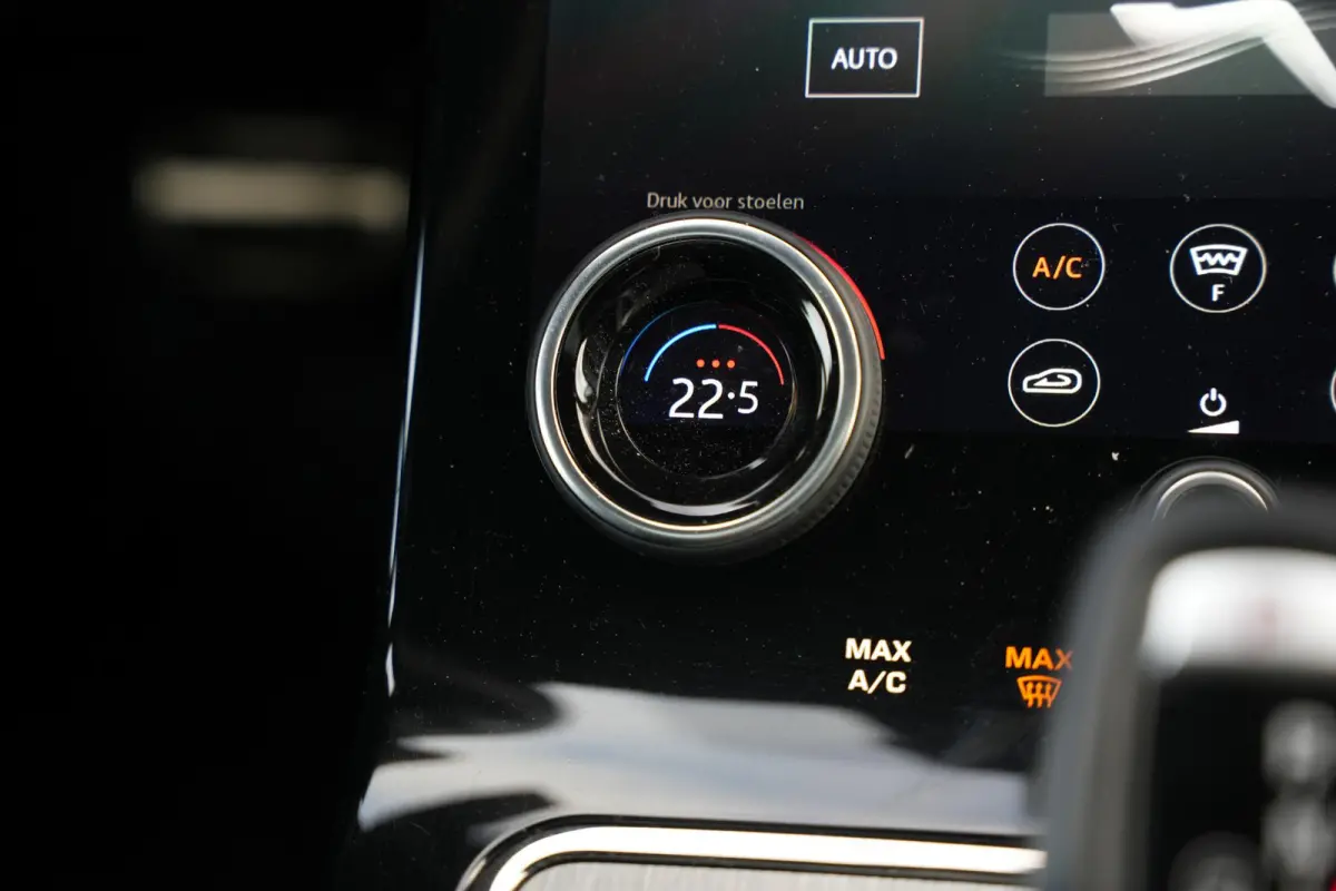 2.0 P300e AWD R-Dynamic Panoramadak HUD Stuurverw. Virtueel cockpit
