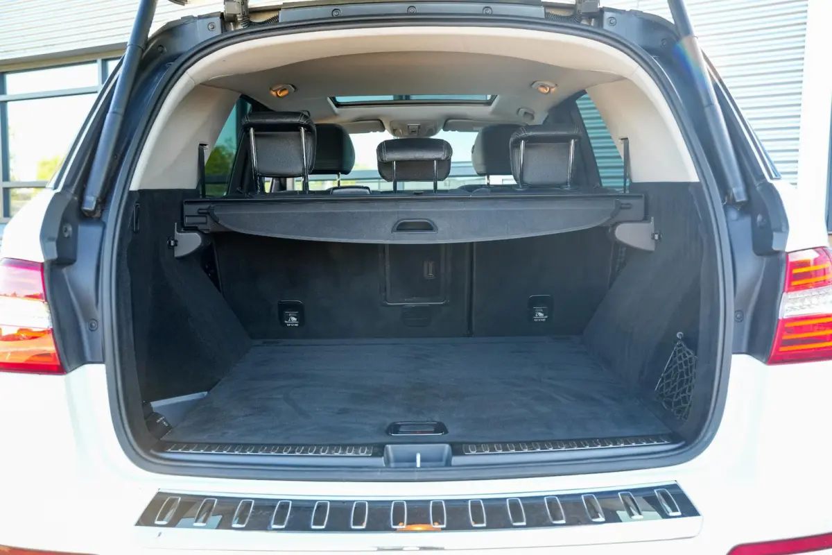 350 AMG Panoramadak Harman/Kardon Navi Diamond White