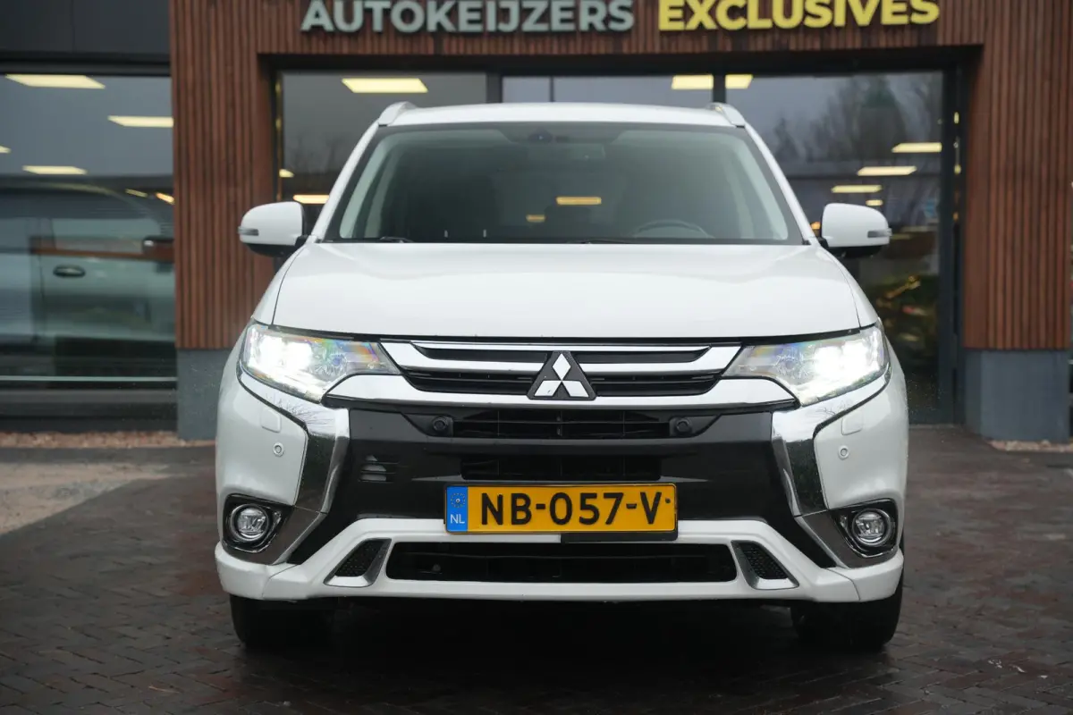 2.0 PHEV Premium Leer camera stoelverwarming