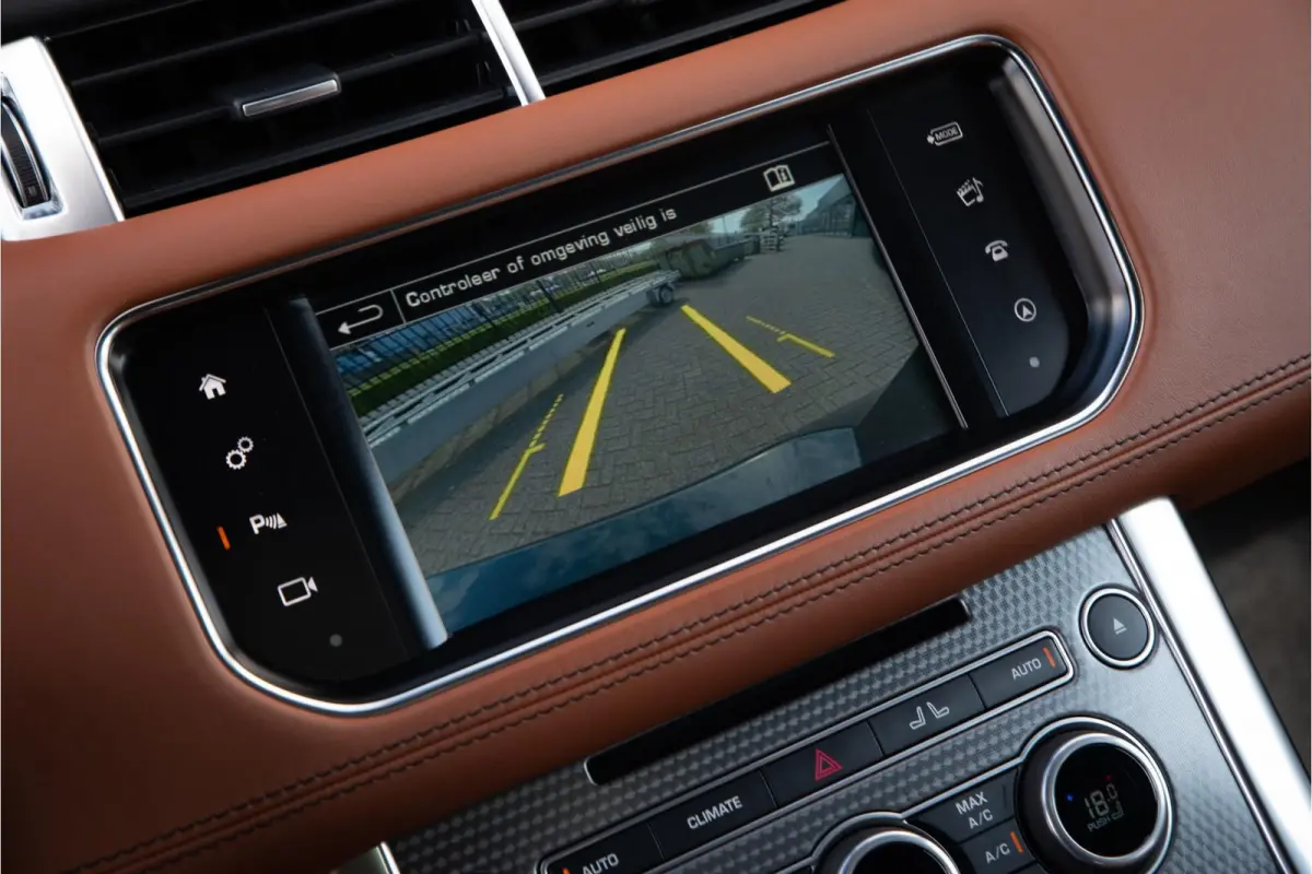 4.4 SDV8 Autobiography Panoramadak Camera Meridian Trekhaak Navi Clima 21"LM