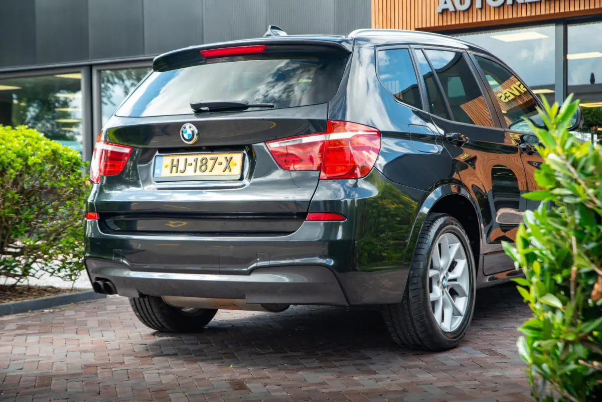 xDrive35i High Executive M pakket Panodak Leer Cruise Camera Clima Stoelverw.