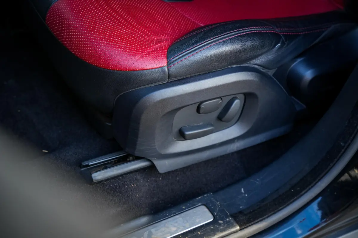 2.0 Si 4WD Dynamic Leer Stoelverw
