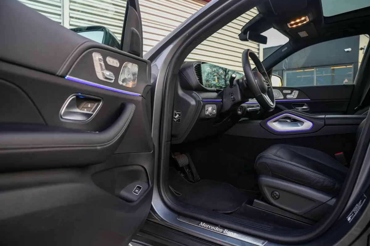 350 de 4MATIC Premium Plus Burmester Panodak Memory ACC Stoelventil. Trekhaak