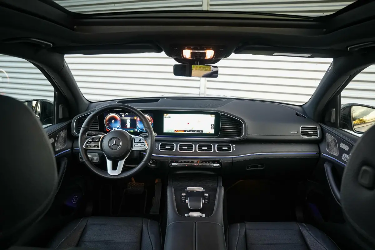 350 de 4MATIC Premium Plus Burmester Panodak Memory ACC Stoelventil. Trekhaak