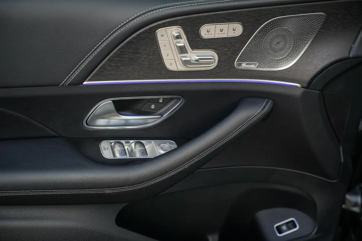 350 de 4MATIC Premium Plus Burmester Panodak Memory ACC Stoelventil. Trekhaak