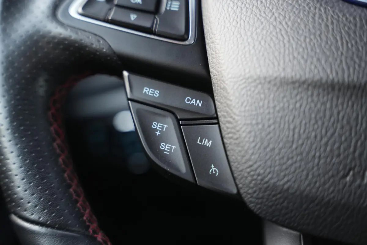 1.0 EcoBoost Titanium ST Line Stuurverw. Cruise Clima Navigatie