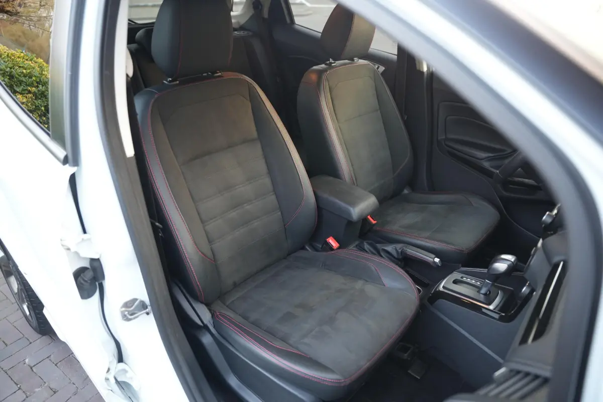 1.0 EcoBoost Titanium ST Line Stuurverw. Cruise Clima Navigatie