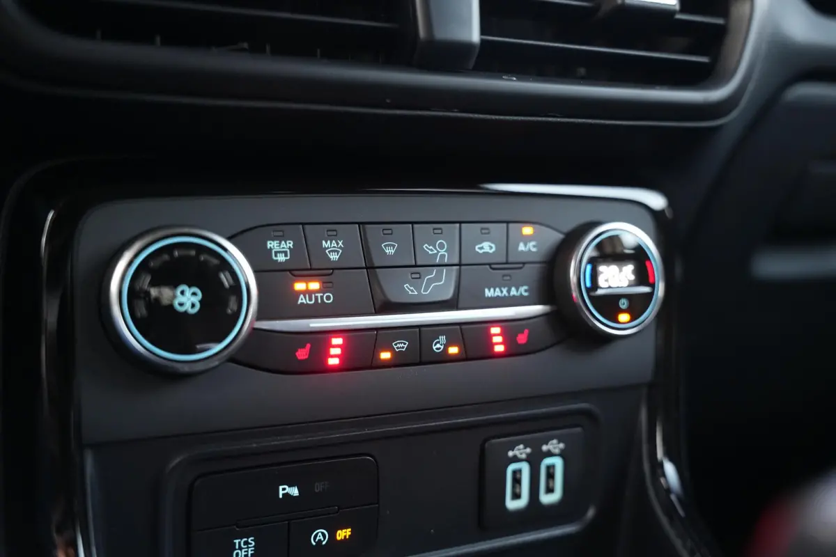 1.0 EcoBoost Titanium ST Line Stuurverw. Cruise Clima Navigatie