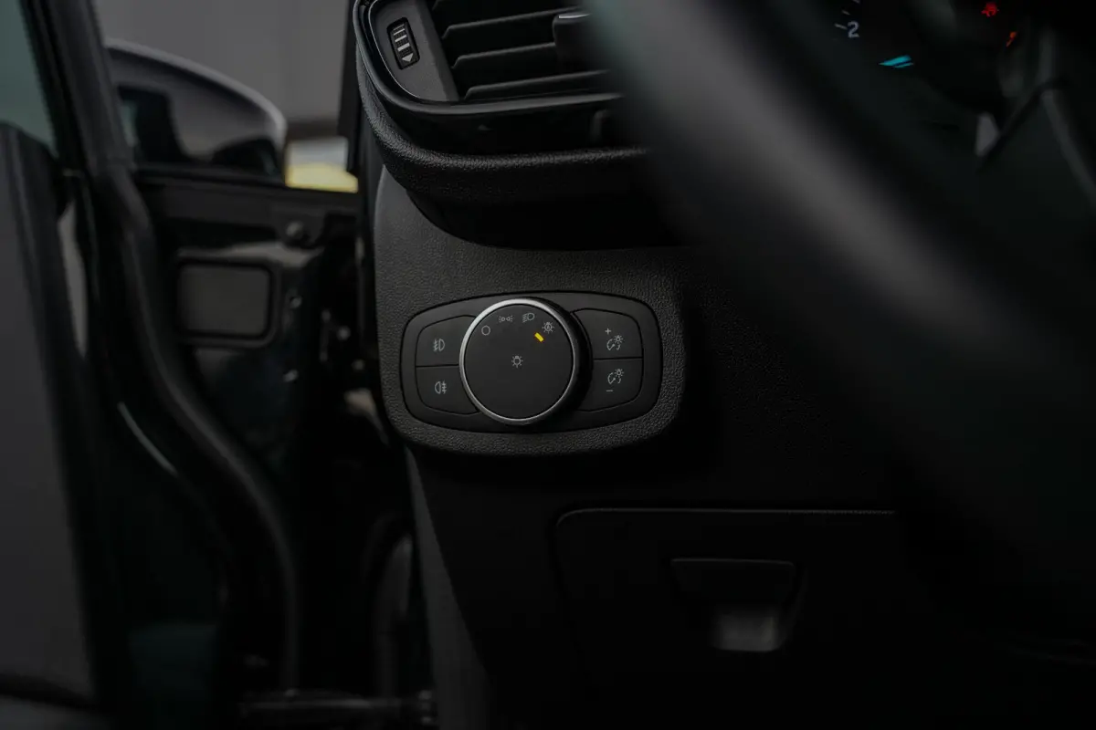 1.0 EcoBoost Titanium Automaat B&O LED Stoel Stuurverw. Camera Navigatie DAB+