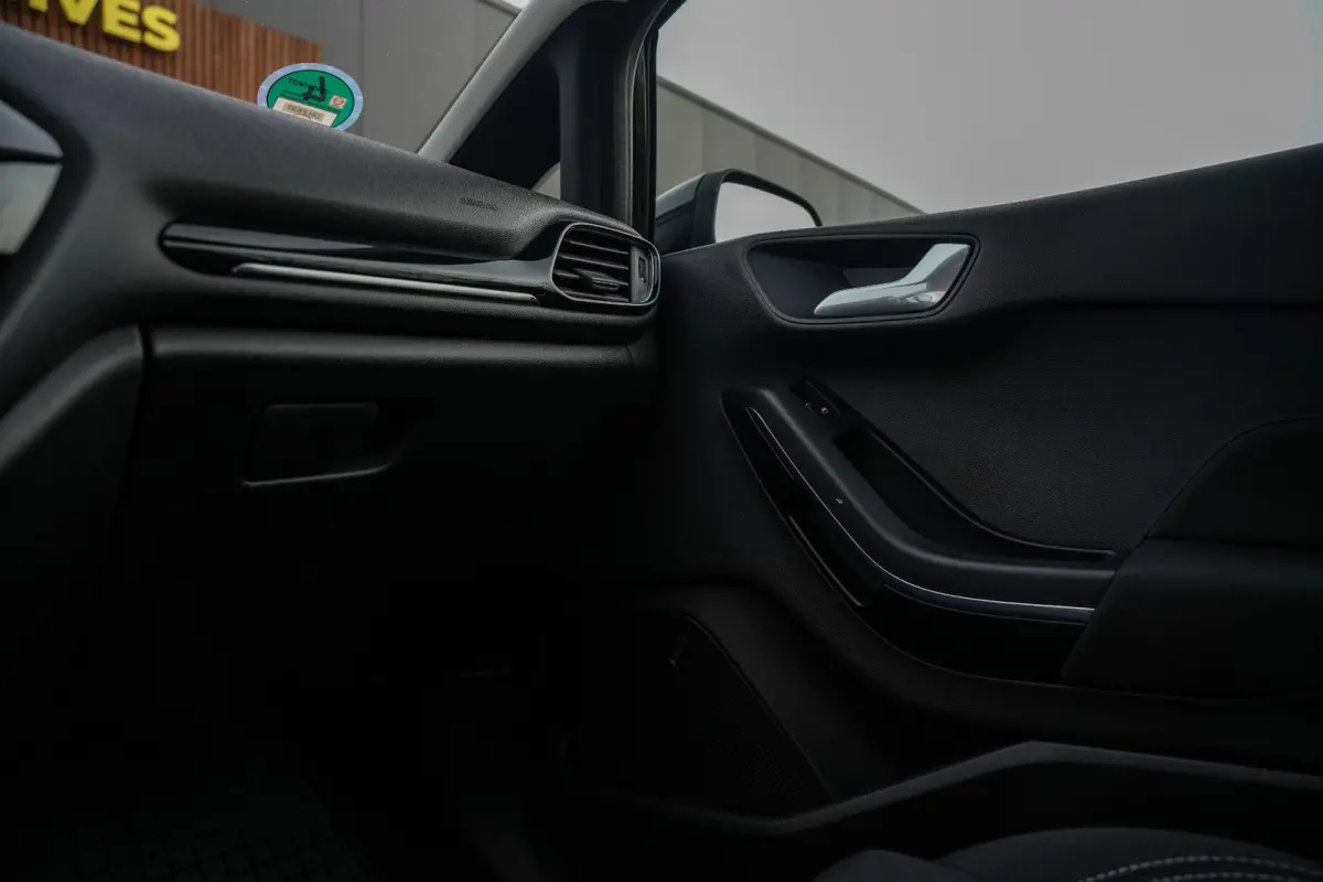 1.0 EcoBoost Titanium Automaat B&O LED Stoel Stuurverw. Camera Navigatie DAB+