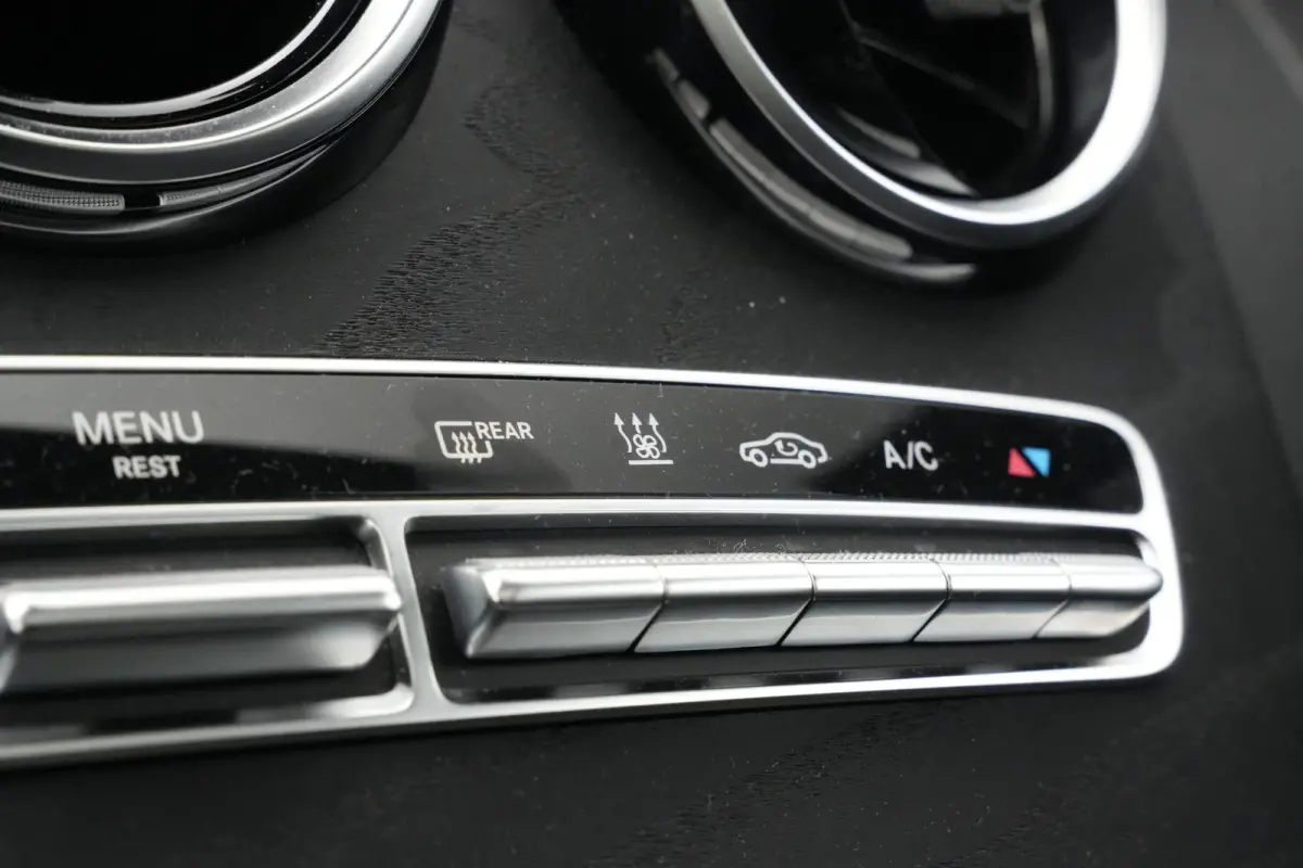 350 e AMG Luchtvering Panoramadak Cruise Stoelverw. Leer
