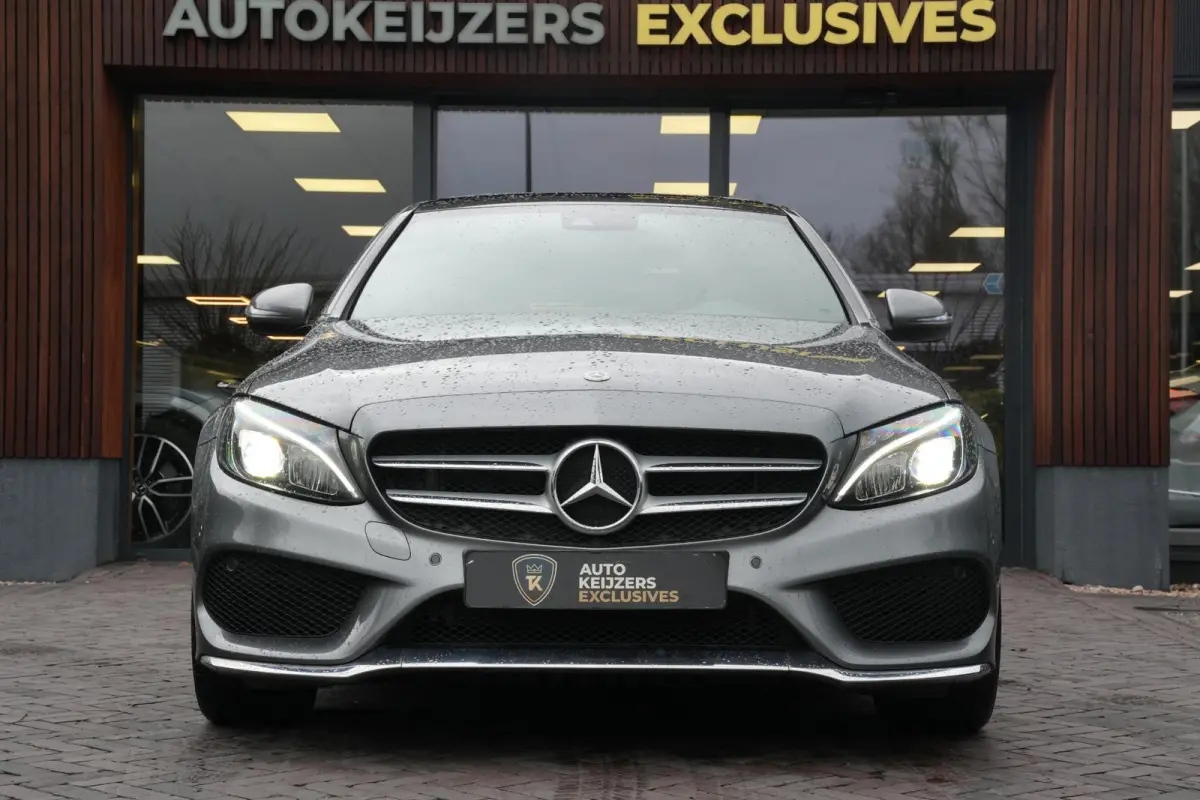 350 e AMG Luchtvering Panoramadak Cruise Stoelverw. Leer