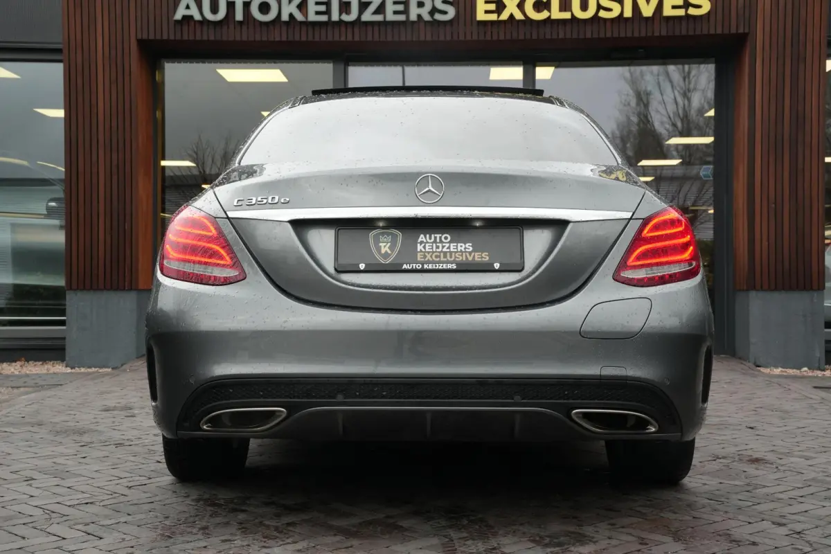350 e AMG Luchtvering Panoramadak Cruise Stoelverw. Leer