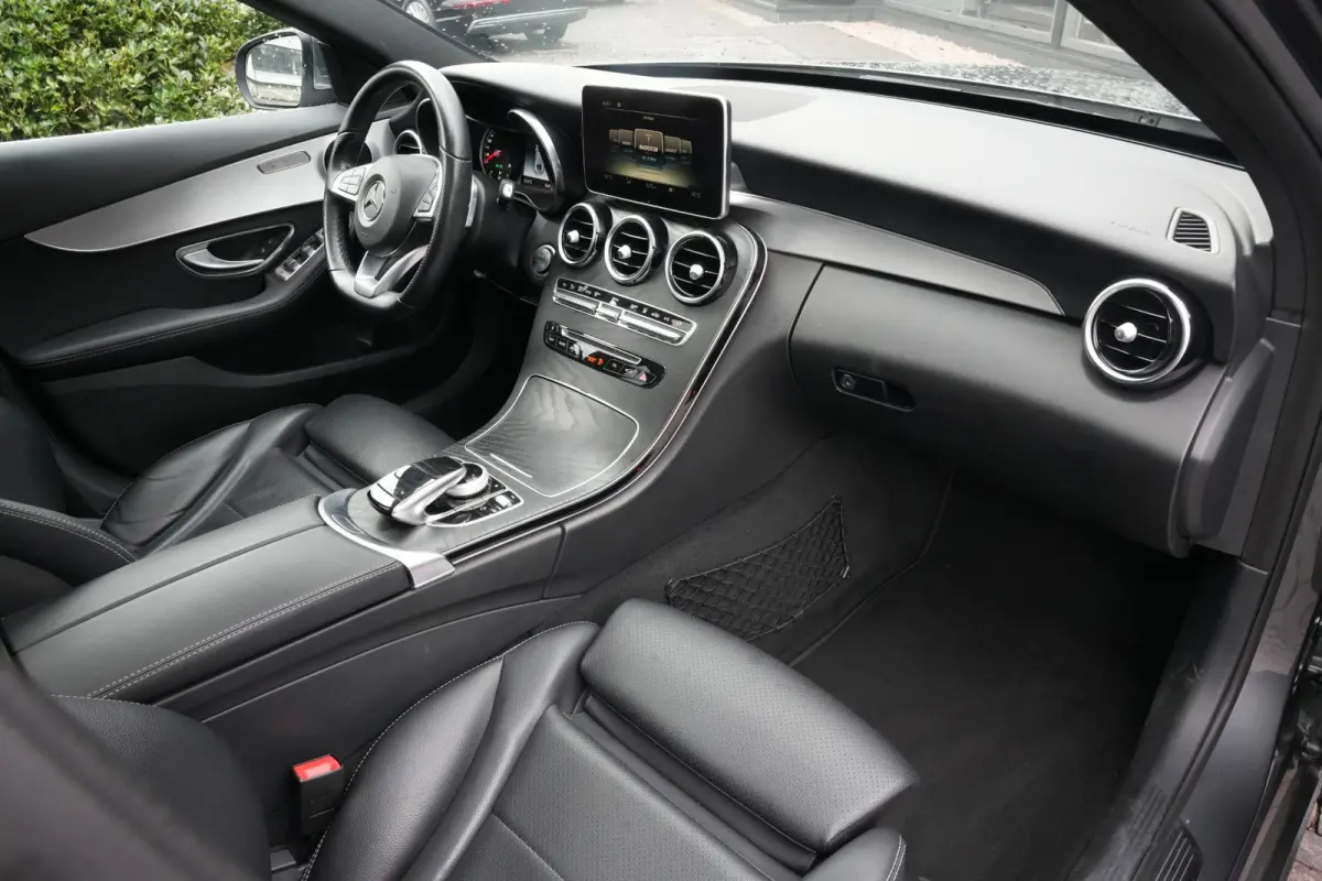 350 e AMG Luchtvering Panoramadak Cruise Stoelverw. Leer