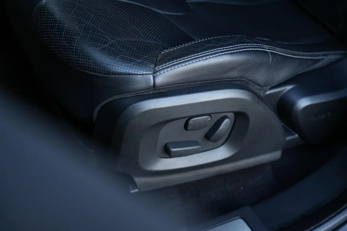 2.0 Si 4WD Prestige Dynamic Stoelverw. Leer Memory Camera