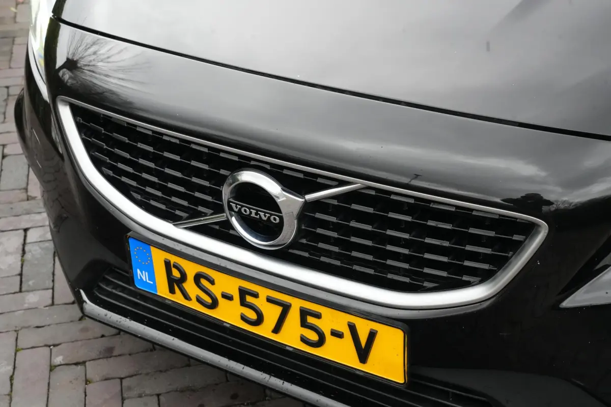 2.0 T4 Business Sport R Design Stoelverw. Leer/Alcantara Digitale Teller Cruise PDC