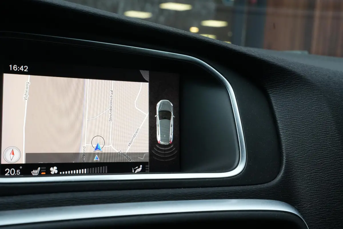 2.0 T4 Business Sport R Design Stoelverw. Leer/Alcantara Digitale Teller Cruise PDC