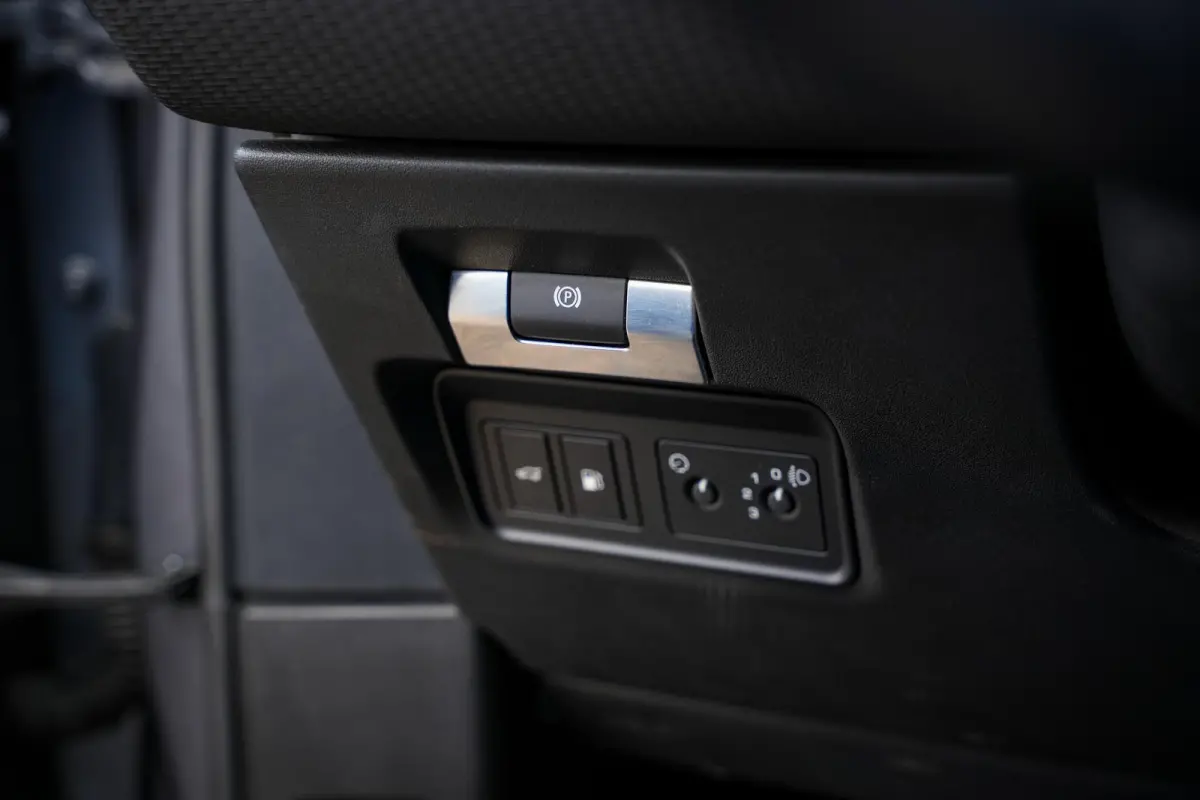 P300e R Dynamic Panodak Memory Leer Camera Keyless