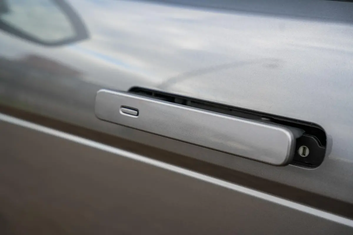 P300e R Dynamic Panodak Memory Leer Camera Keyless