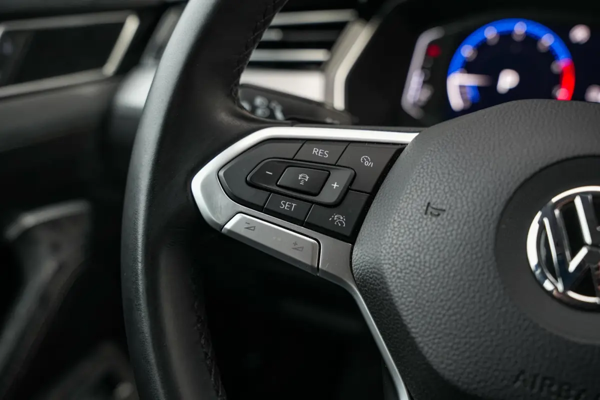 1.5 TSI Elegance Business R Leer Navi