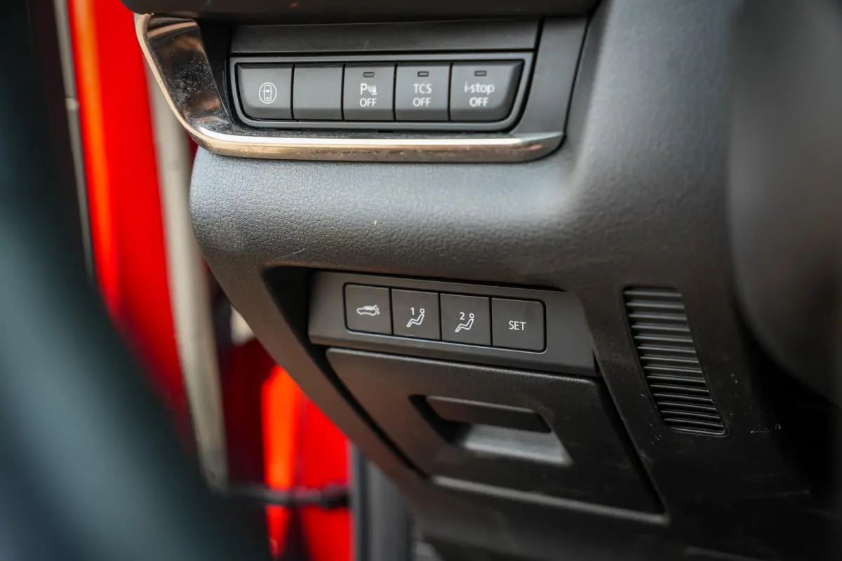 2.0 e-SkyActiv-X M Hybrid Comfort Leder Stuurwielbed. Airco Parkeersensoren Camera
