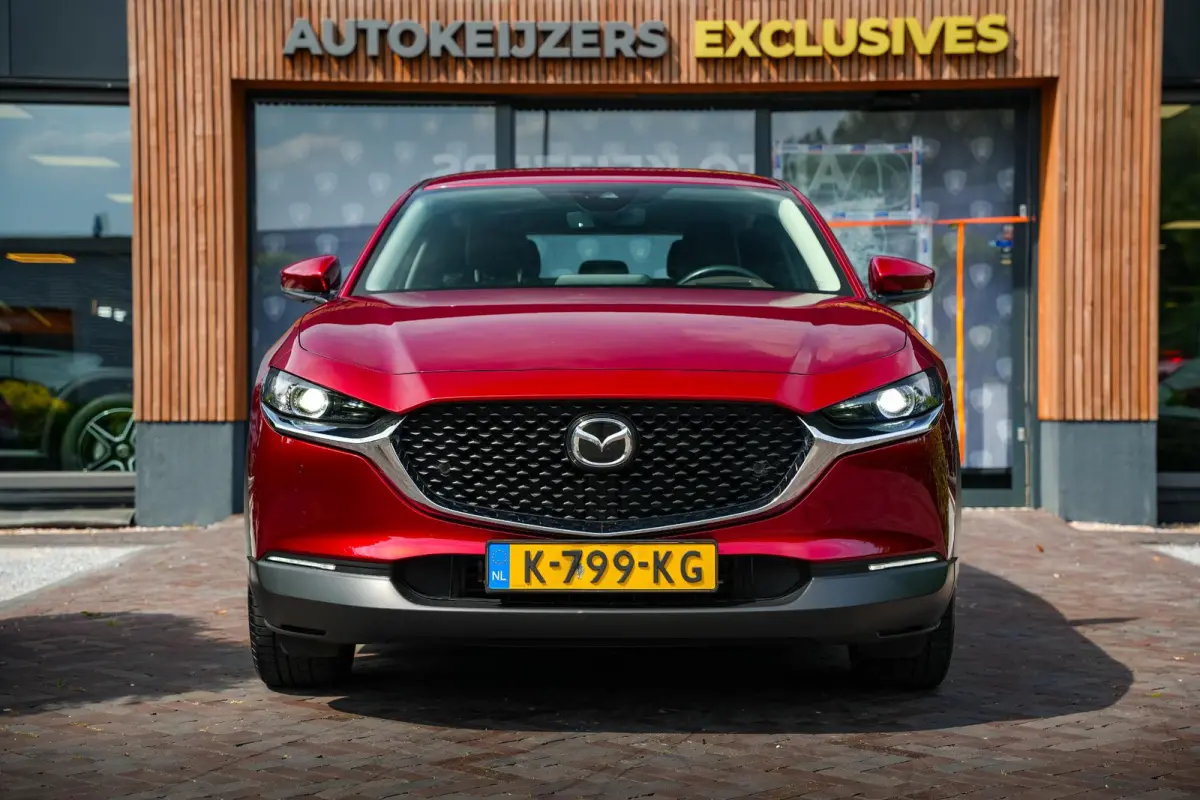 2.0 e-SkyActiv-X M Hybrid Comfort Leder Stuurwielbed. Airco Parkeersensoren Camera