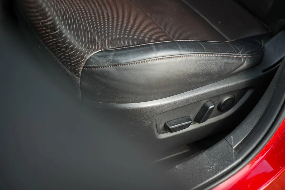 2.0 e-SkyActiv-X M Hybrid Comfort Leder Stuurwielbed. Airco Parkeersensoren Camera