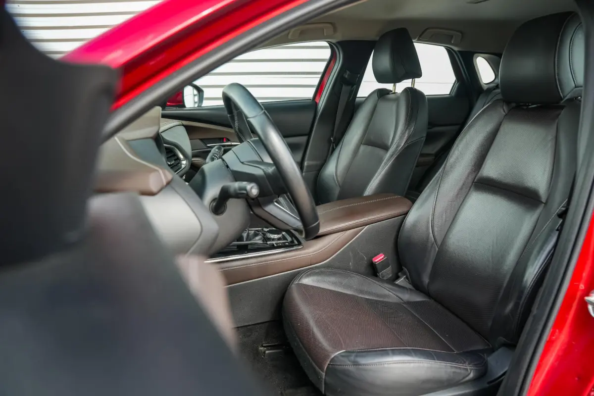 2.0 e-SkyActiv-X M Hybrid Comfort Leder Stuurwielbed. Airco Parkeersensoren Camera