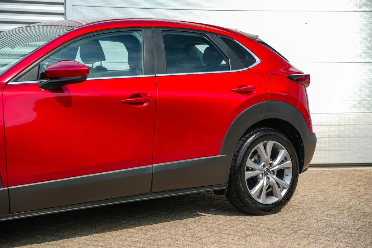 2.0 e-SkyActiv-X M Hybrid Comfort Leder Stuurwielbed. Airco Parkeersensoren Camera