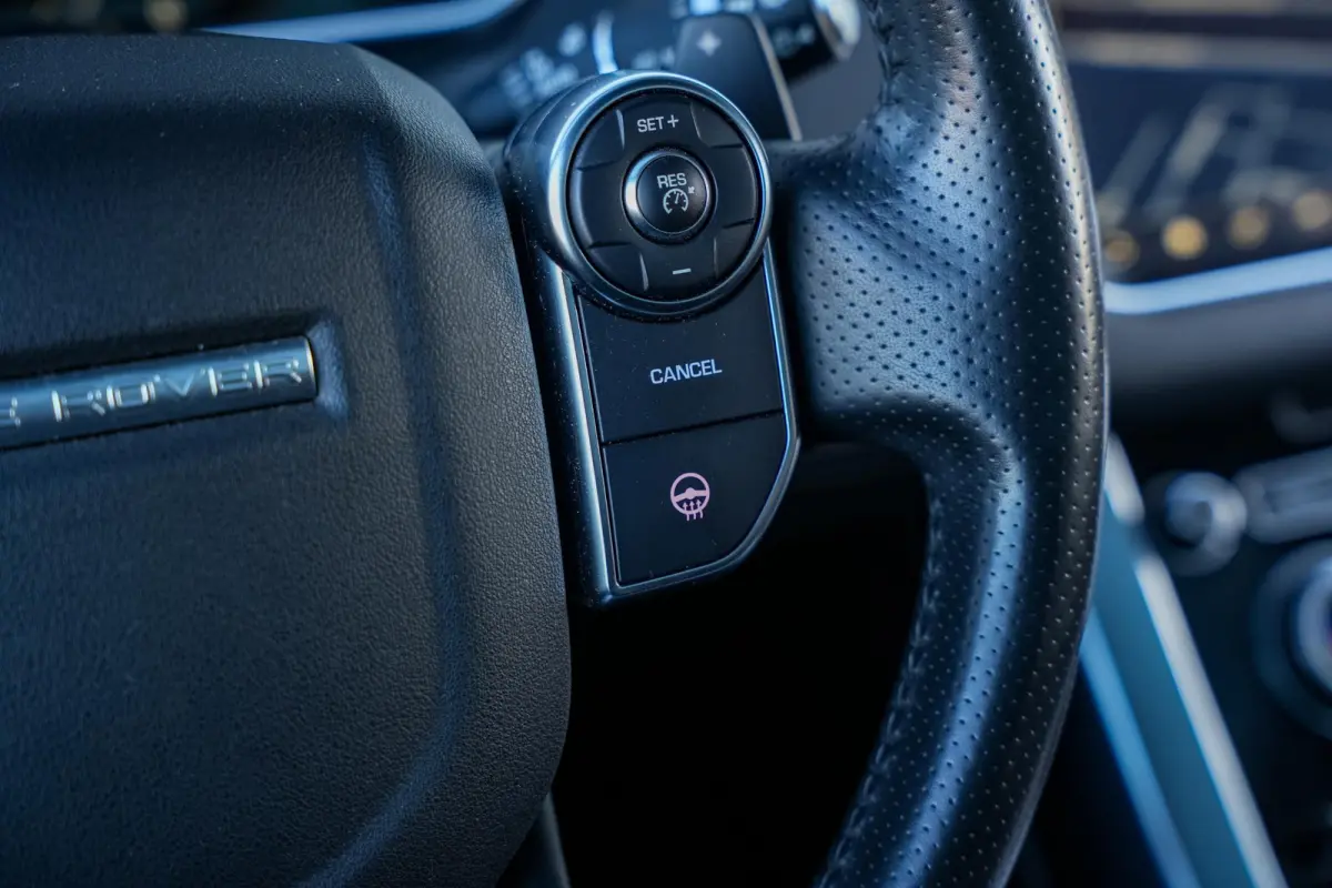 3.0 SDV6 HSE Dynamic