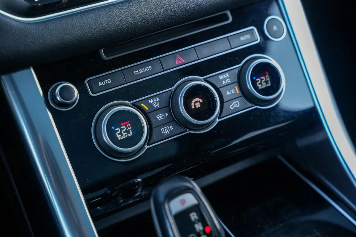 3.0 SDV6 HSE Dynamic