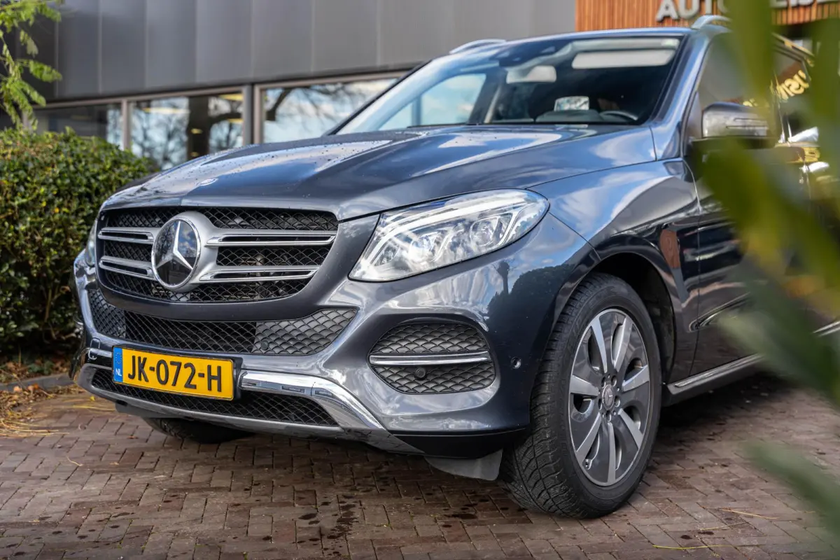 500 e 4MATIC krachtige V6 plug-in hybride 442PK Luchtvering