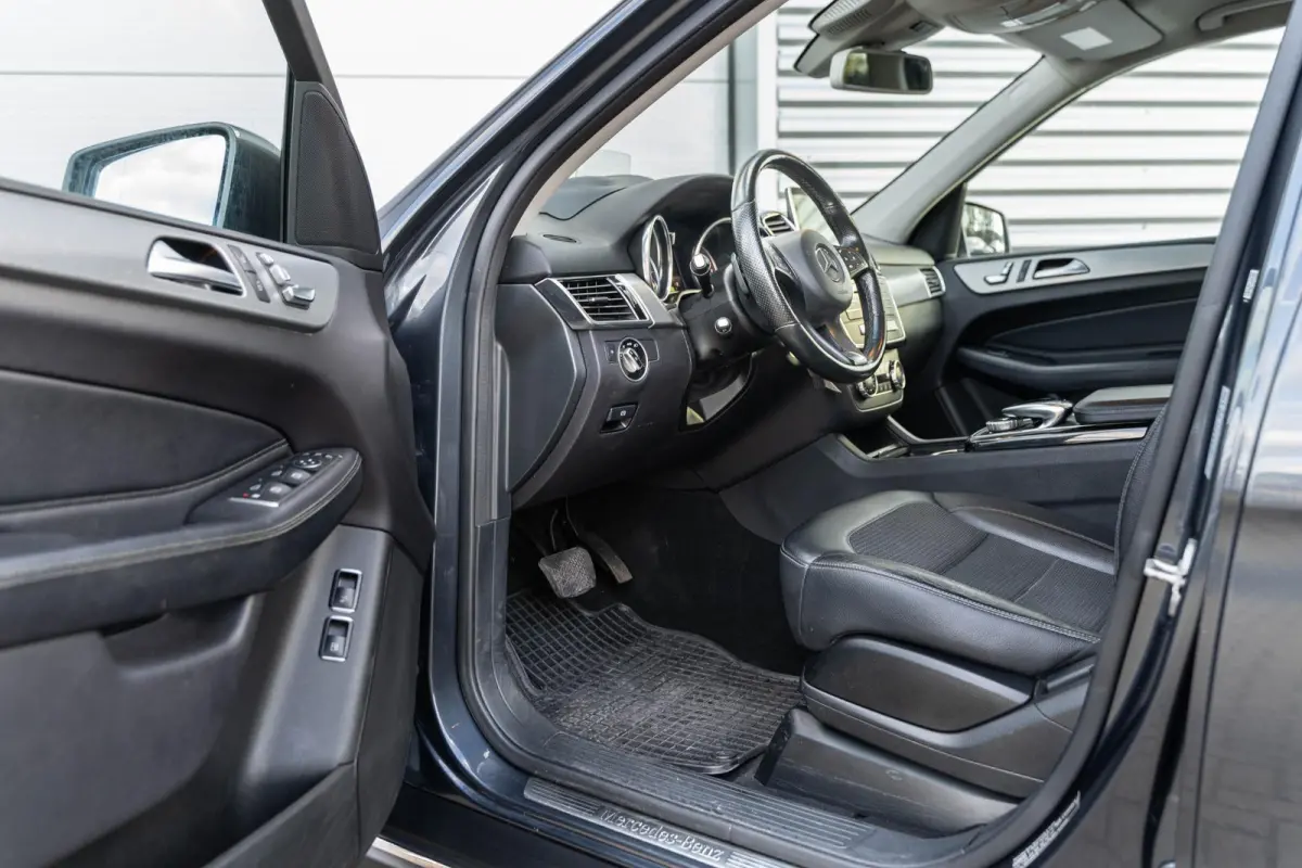 500 e 4MATIC krachtige V6 plug-in hybride 442PK Luchtvering