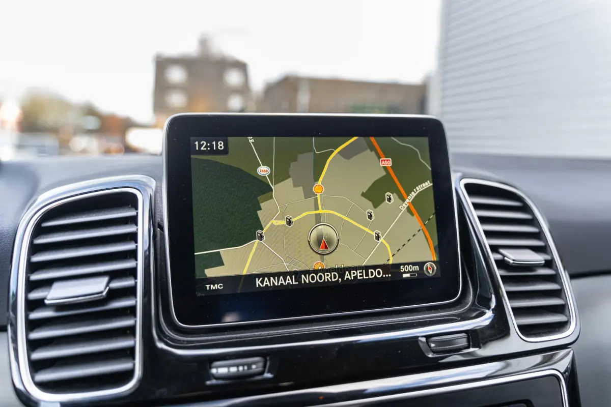 500 e 4MATIC krachtige V6 plug-in hybride 442PK Luchtvering