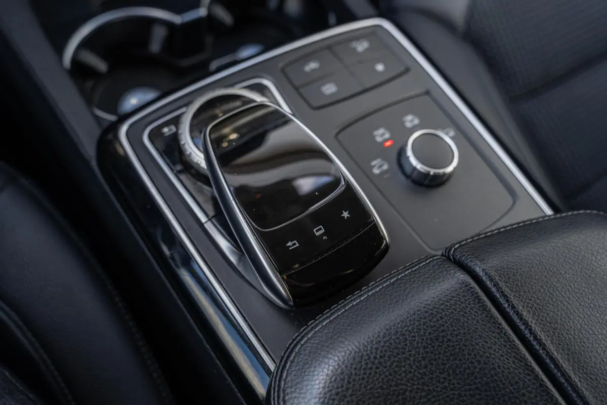 500 e 4MATIC krachtige V6 plug-in hybride 442PK Luchtvering