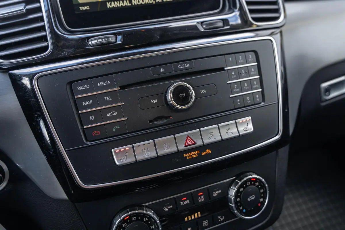 500 e 4MATIC krachtige V6 plug-in hybride 442PK Luchtvering