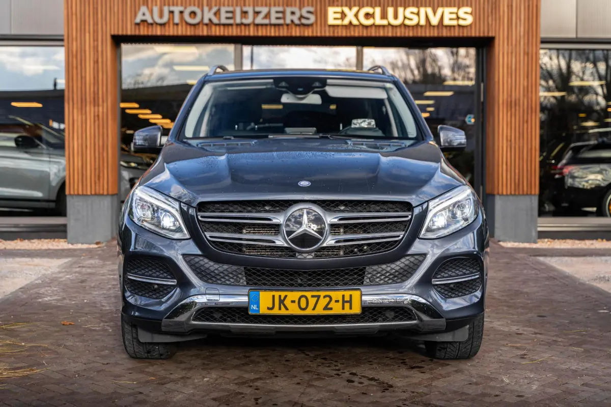 500 e 4MATIC krachtige V6 plug-in hybride 442PK Luchtvering