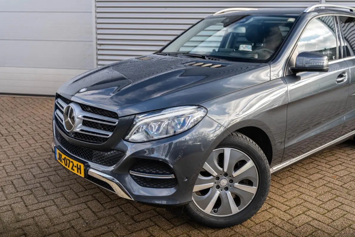 500 e 4MATIC krachtige V6 plug-in hybride 442PK Luchtvering