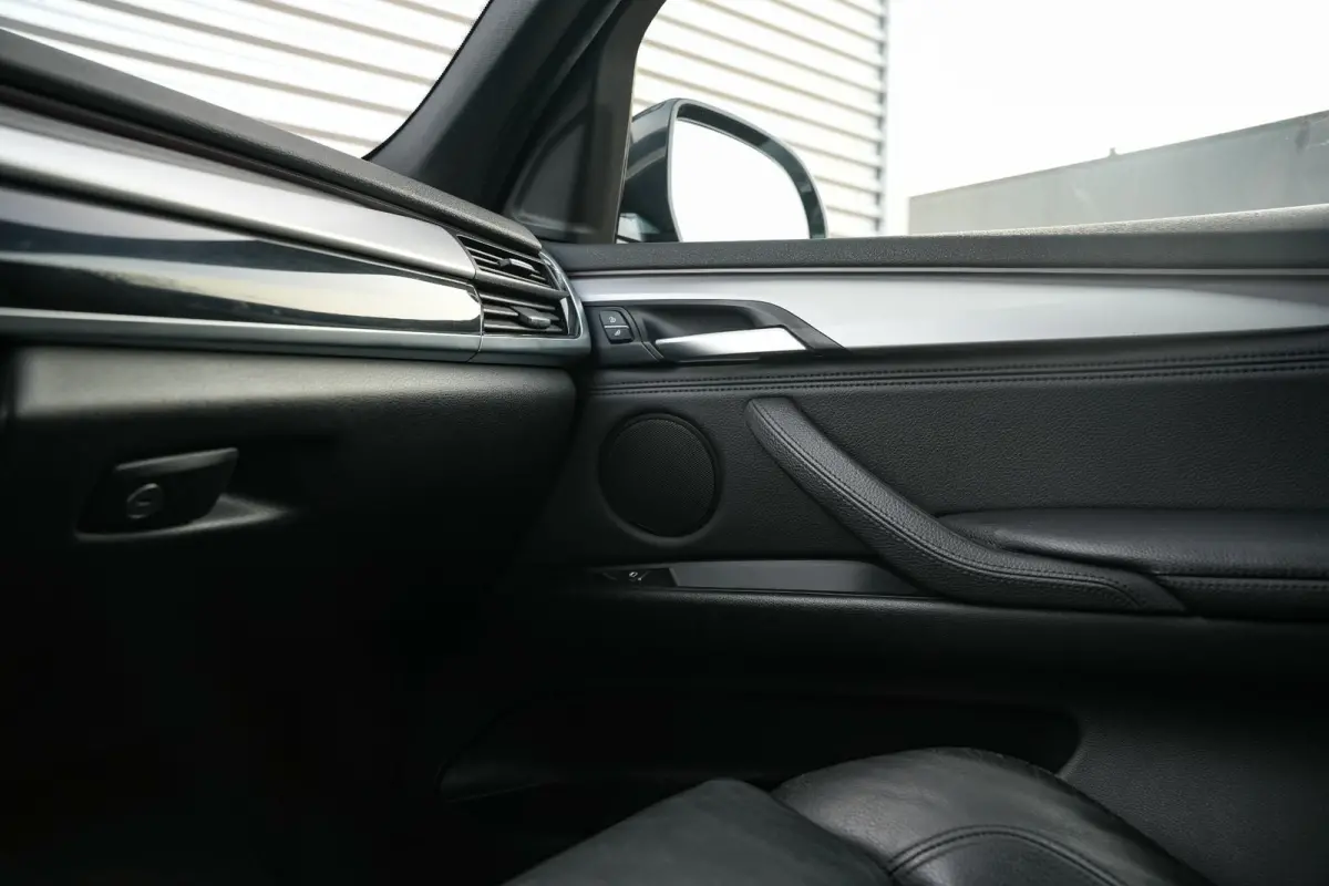xDrive25d Centennial Executive 7p. 7 Pers. Navi 20"L.M. Auto hold